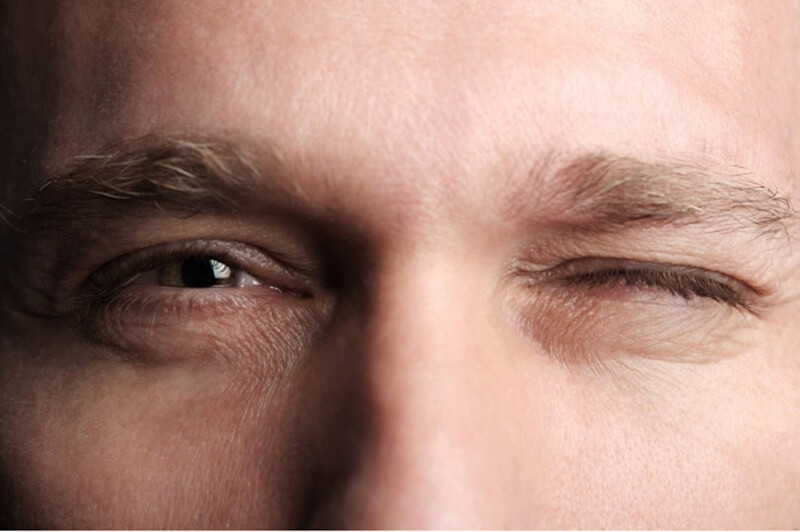 Giật mắt cũng là một hiện tượng thường xuyên diễn ra